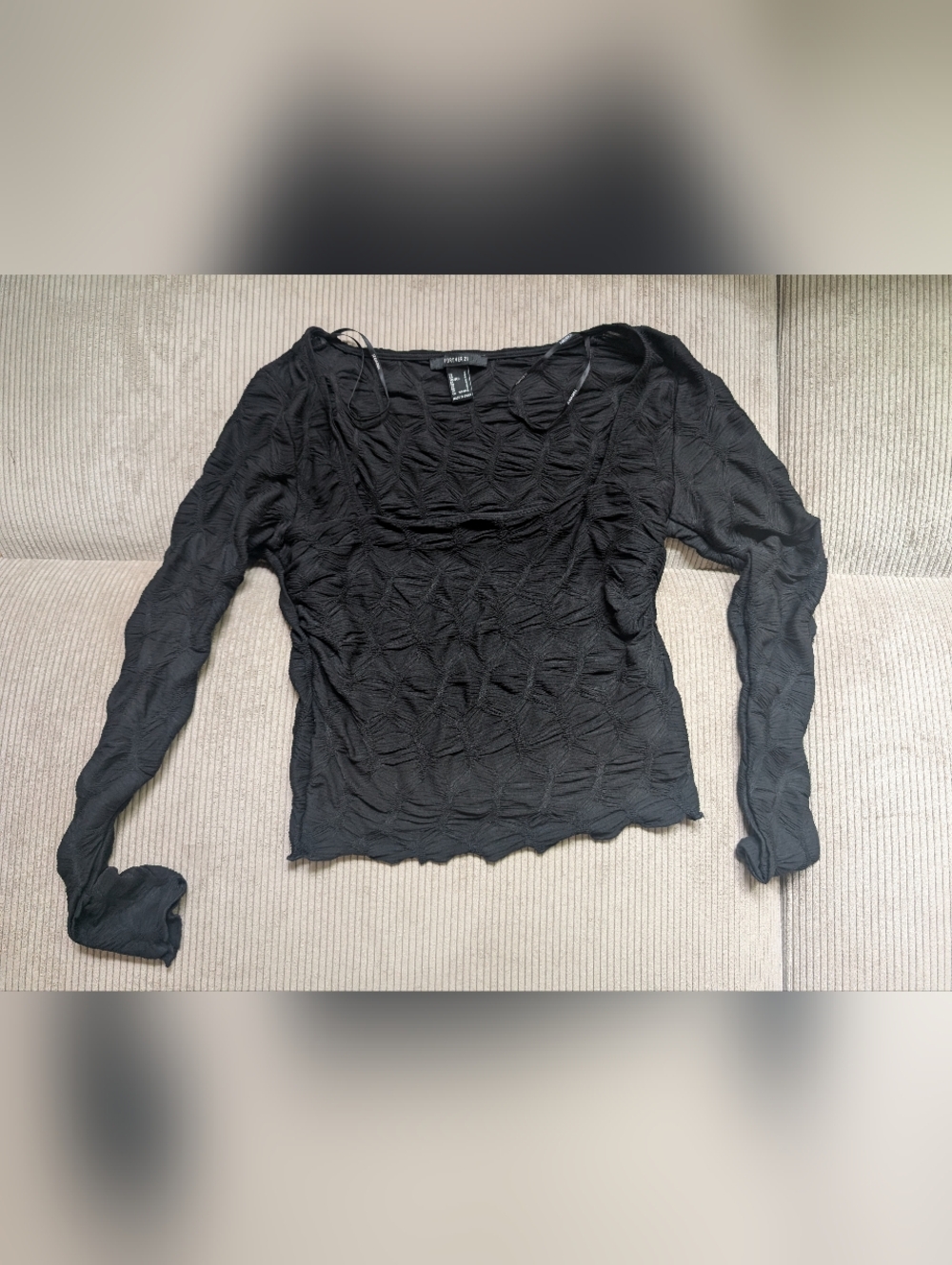 Forever 21 Black Textured Ruched Long-Sleeve Top